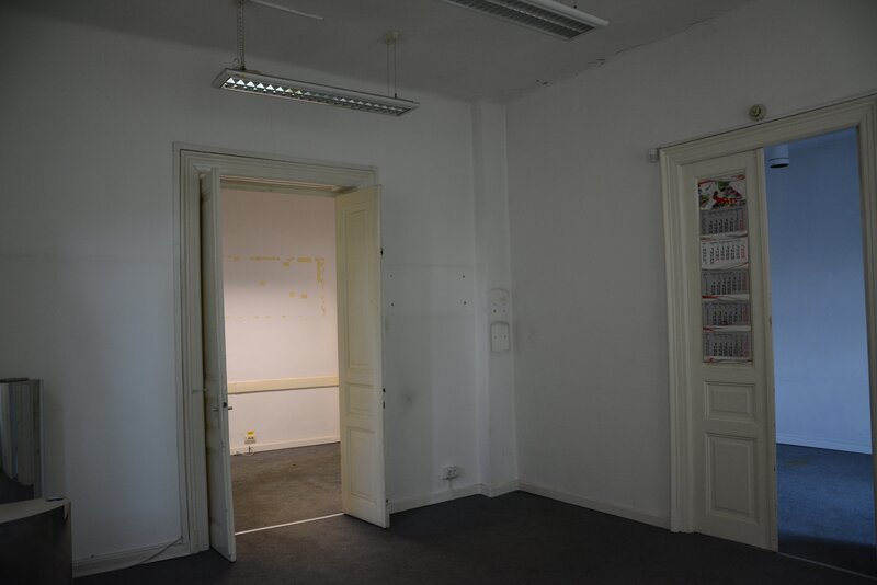 Sector 3. Casa la curte, spatiu de locuit sau pentru activitati comerciale