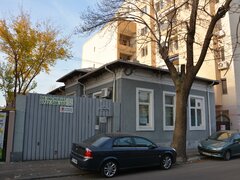 Sector 3. Casa la curte, spatiu de locuit sau pentru activitati comerciale